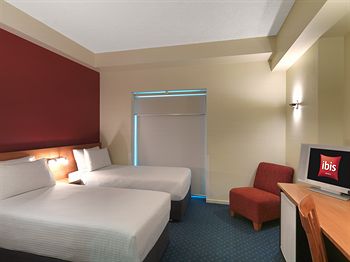 Ibis Melbourne Little Bourke Street - Tourism Brisbane 6