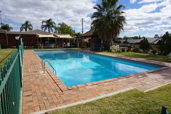 Econo Lodge Tamworth - Tourism Brisbane 4