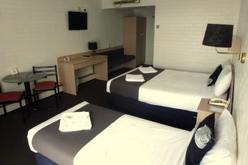 Econo Lodge Tamworth - Tourism Brisbane 16