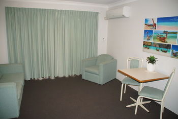Econo Lodge Tamworth - Tourism Brisbane 25