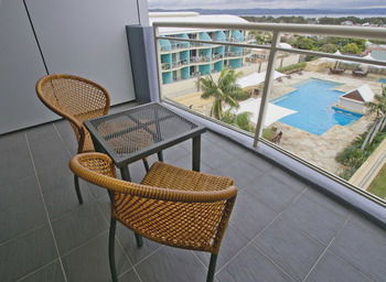 Oaks Waterfront Resort - The Entrance - Brisbane 4u 25