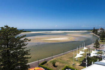 Oaks Waterfront Resort - The Entrance - Brisbane 4u 34