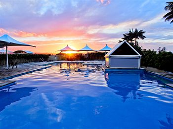 Oaks Waterfront Resort - The Entrance - Brisbane 4u 0
