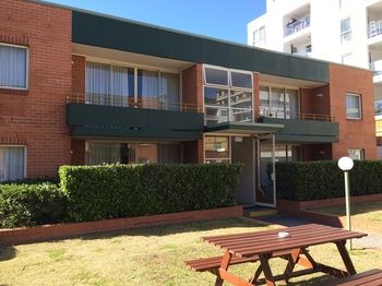 APX Parramatta - Brisbane 4u 13