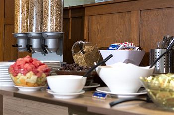 Ibis Styles Kingsgate - Tourism Brisbane 1