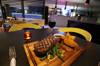 Ibis Newcastle - Tourism Brisbane 9