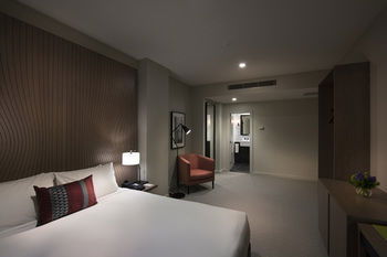 DoubleTree By Hilton Hotel Melbourne - Flinders Street - Tourism Brisbane 5