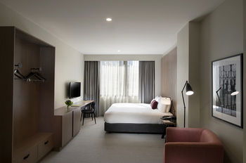 DoubleTree By Hilton Hotel Melbourne - Flinders Street - Tourism Brisbane 7
