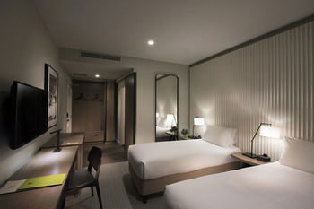 DoubleTree By Hilton Hotel Melbourne - Flinders Street - Tourism Brisbane 12