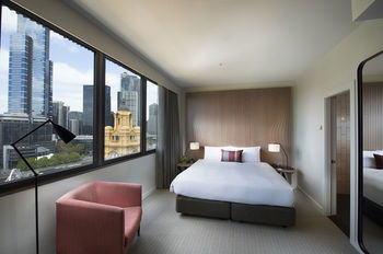 DoubleTree By Hilton Hotel Melbourne - Flinders Street - Tourism Brisbane 13