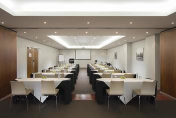 DoubleTree By Hilton Hotel Melbourne - Flinders Street - Tourism Brisbane 33