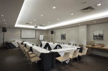 DoubleTree By Hilton Hotel Melbourne - Flinders Street - Tourism Brisbane 35