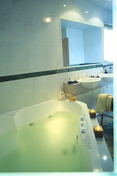 Best Western Plus The Tudor-Box Hill - Brisbane 4u 9