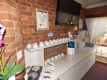 Bell Motel - Brisbane 4u 2