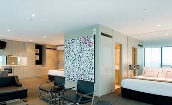 Mantra Bell City - Brisbane Tourism 13