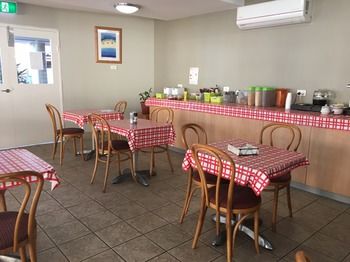 Waldorf The Entrance Serviced Apartments - Tourism Brisbane 17