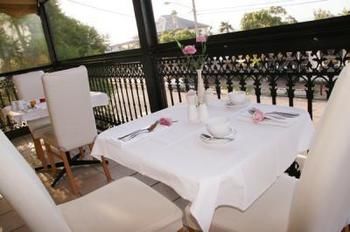 The Bronte Boutique Hotel - Tourism Brisbane 1