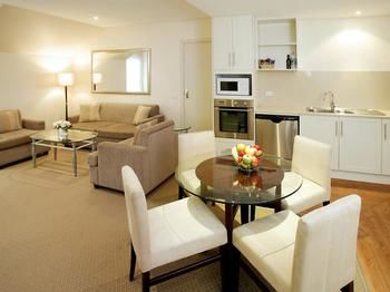 Grand Mercure The Hills Lodge - Tourism Brisbane 61