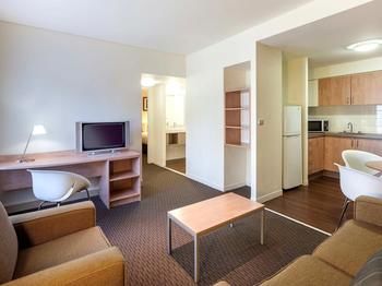 Ibis Melbourne Hotel And Apartments - Tourism Brisbane 25