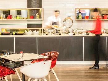 Ibis Melbourne Hotel And Apartments - Tourism Brisbane 60