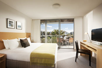 Pullman Magenta Shores Resort - Tourism Brisbane 0