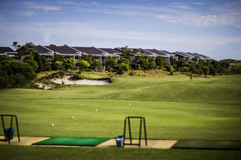Pullman Magenta Shores Resort - Tourism Brisbane 12