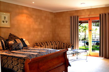 Estate Tuscany - Brisbane 4u 23