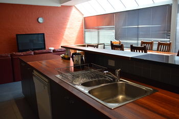 YTI Garden Hotel - Tourism Brisbane 26