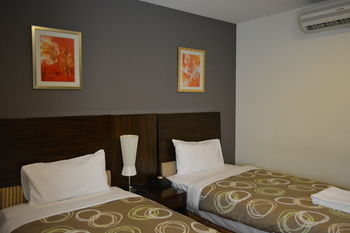 YTI Garden Hotel - Tourism Brisbane 33