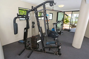 Beach Club Resort - Brisbane 4u 1