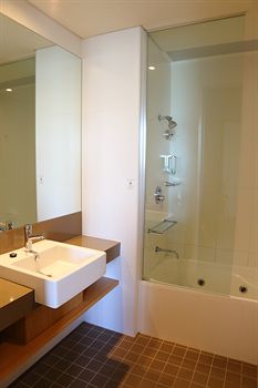 Alpha Hotel Eastern Creek - Brisbane 4u 17
