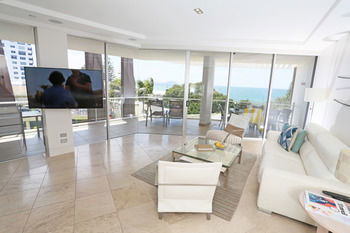 Oceans Mooloolaba - Brisbane 4u 4