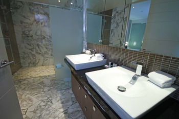 Oceans Mooloolaba - Brisbane 4u 21