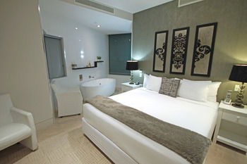 Oceans Mooloolaba - Brisbane 4u 33