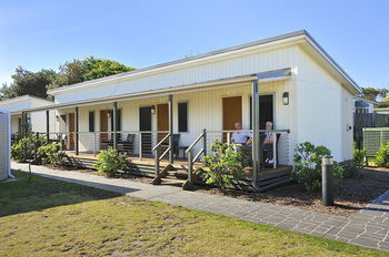 Sydney Lakeside Holiday Park - Brisbane 4u 5
