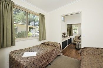 Sydney Lakeside Holiday Park - Brisbane 4u 16