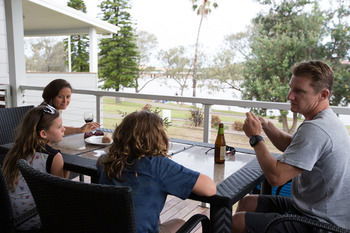 Sydney Lakeside Holiday Park - Brisbane 4u 30