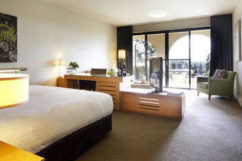 Chateau Elan - Brisbane Tourism 21