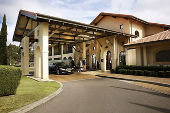 Chateau Elan - Brisbane Tourism 30
