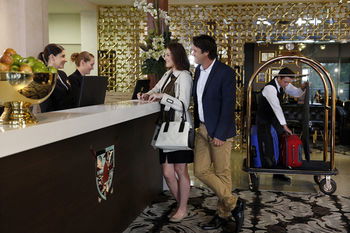 Chateau Elan - Brisbane Tourism 31