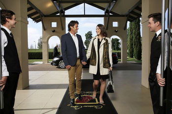 Chateau Elan - Brisbane Tourism 39