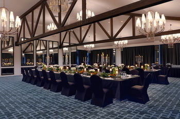 Chateau Elan - Brisbane Tourism 42