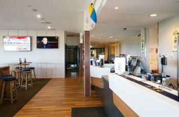 Caves Beachside Hotel - Brisbane Tourism 31