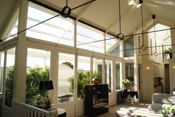 Andre's Mews Luxury Serviced Apartments - Brisbane 4u 1