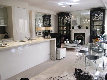 Andre's Mews Luxury Serviced Apartments - Brisbane 4u 11