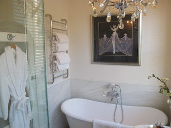Andre's Mews Luxury Serviced Apartments - Brisbane 4u 17