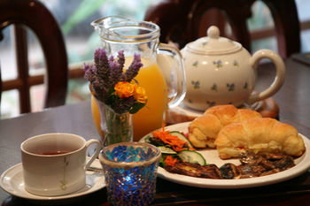 Lavender House B&B - Tourism Brisbane 17