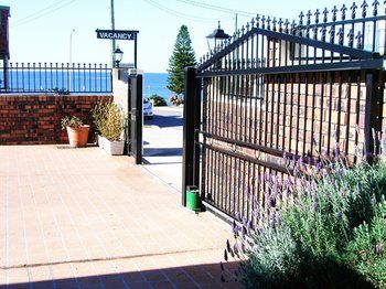 Lavender House B&B - Tourism Brisbane 21