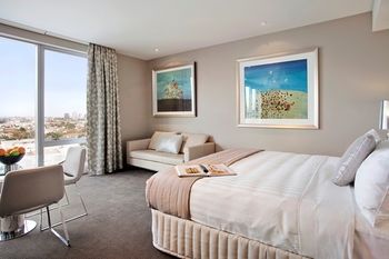 Art Series - The Olsen - Tourism Brisbane 7