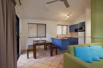 Ocean Beach Resort & Holiday Park - Brisbane Tourism 41